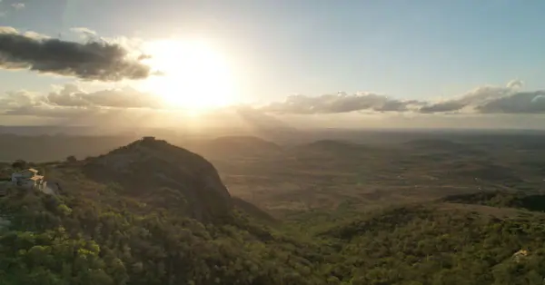 Imagem aérea da Serra de São Bento