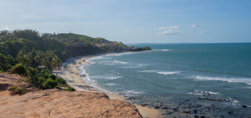 Foto da Praia do Madero, Pipa-RN, vista de cima das falésias de Pipa.