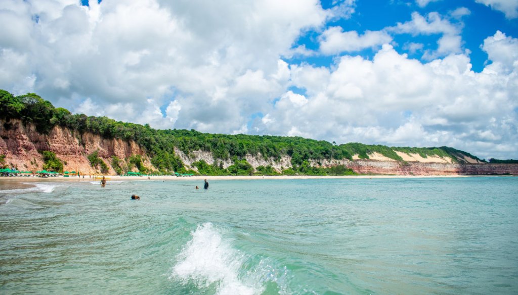Baía dos Golfinhos, Praia de Pipa, RN.